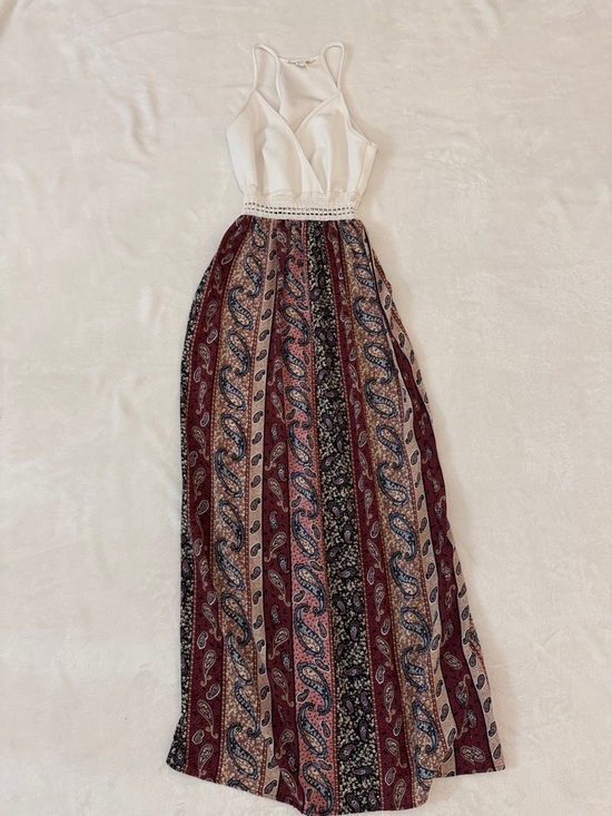 Streetwear Society Dresses & Skirts - SWS Boho Paisley Maxi Dress with White Bodice - Size Small